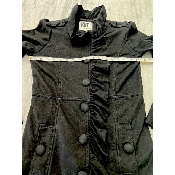 Kut from the Kloth Ruffle Black Knit Jacket Coat Woman Size Medium Buttons - Picture 8 of 9